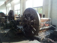  Torno horizontal